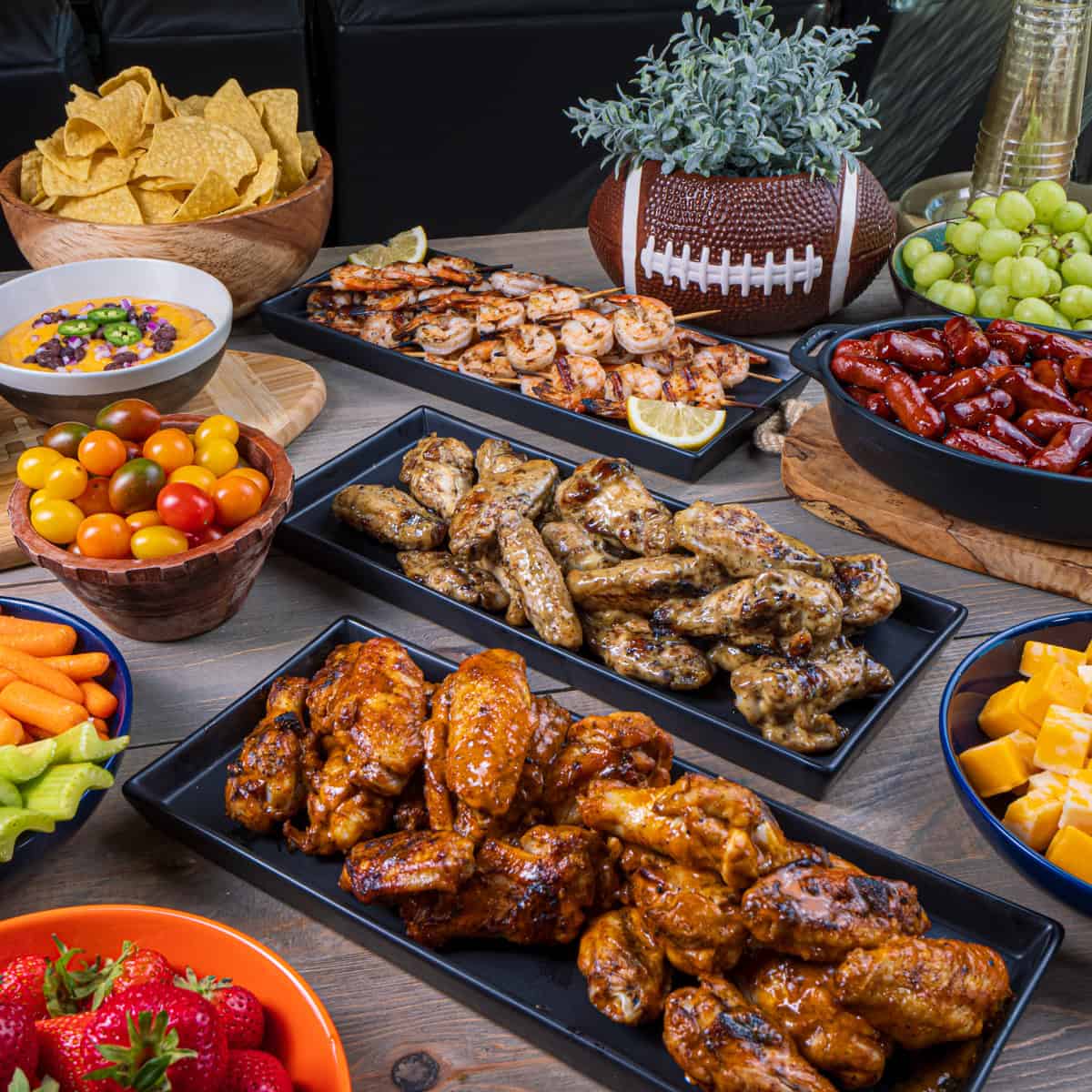 Tailgating Wing Spread: Sauced & Seasoned Grilled Chicken Wings