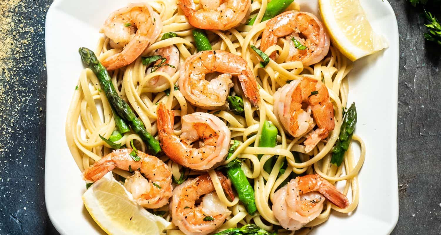 Lemon Pepper Shrimp 'n Asparagus with Garlic Butter Linguine