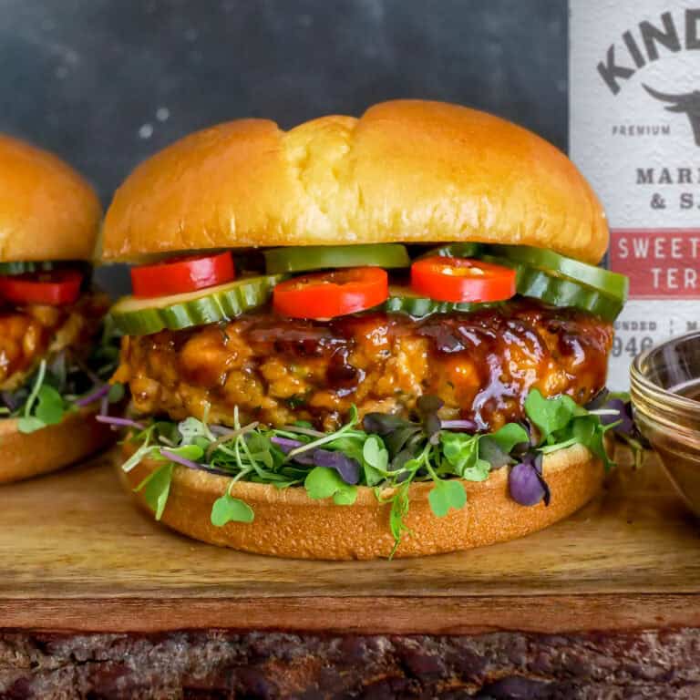 Sweet And Spicy Teriyaki Salmon Burgers